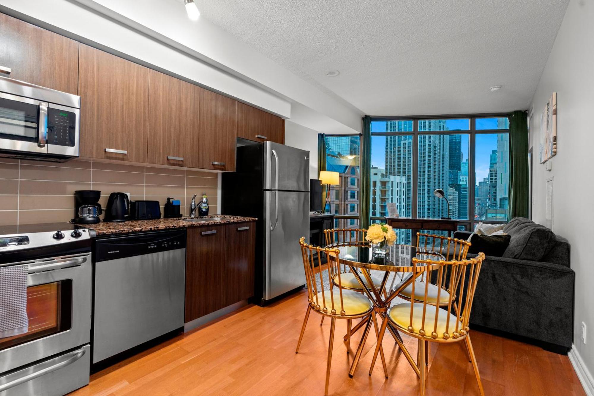 Globalstay. Burano Condos In Downtown Toronto Exterior photo